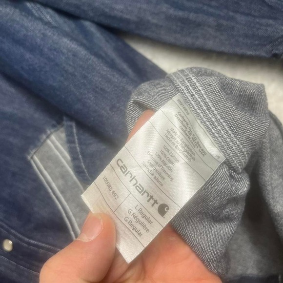 Vintage Carhartt men's pearl snap dark wash multi pocket denim shirt utility L - Picture 4 of 7